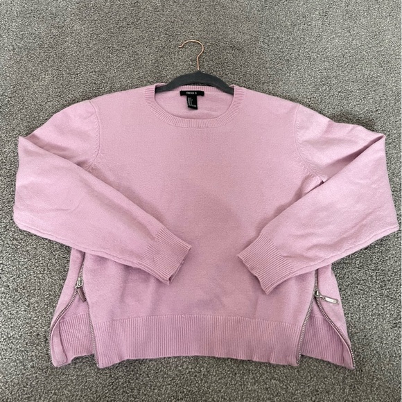 3/$45 Forever 21 Pink Side Sip Crewneck Sweater - Picture 6 of 6